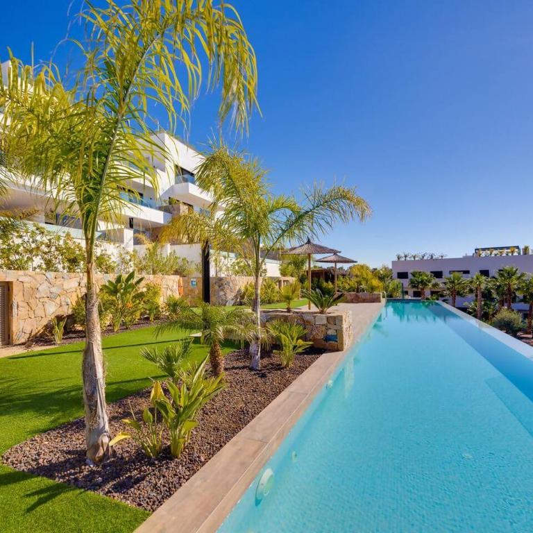 Exclusivo piso con piscina privada climatizada - Apartamento de 2 dormitorios con piscina privada - 9