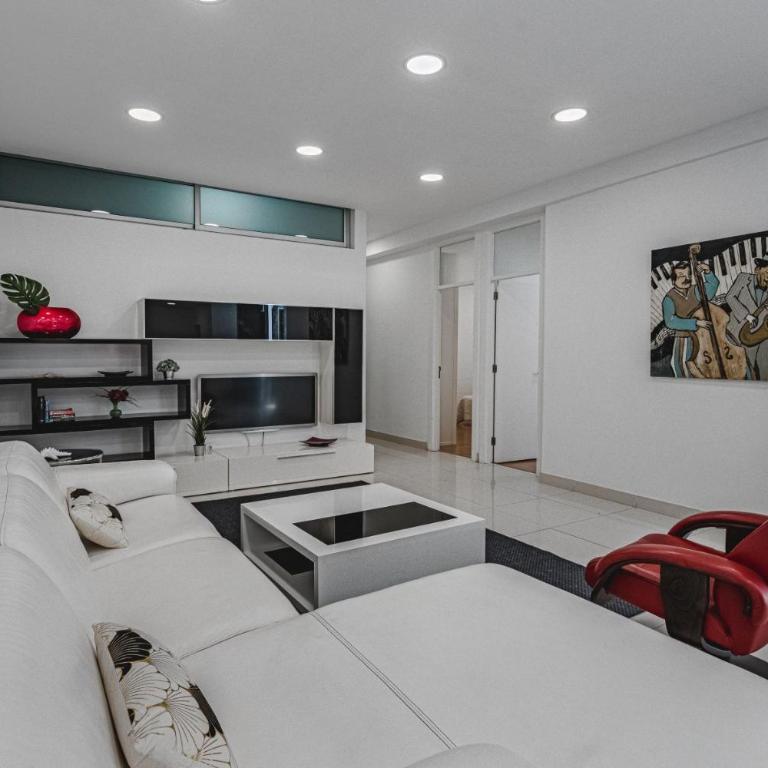 Lux Villa 7 with 6 Bedrooms, 4 Bathrooms - Villa - 16