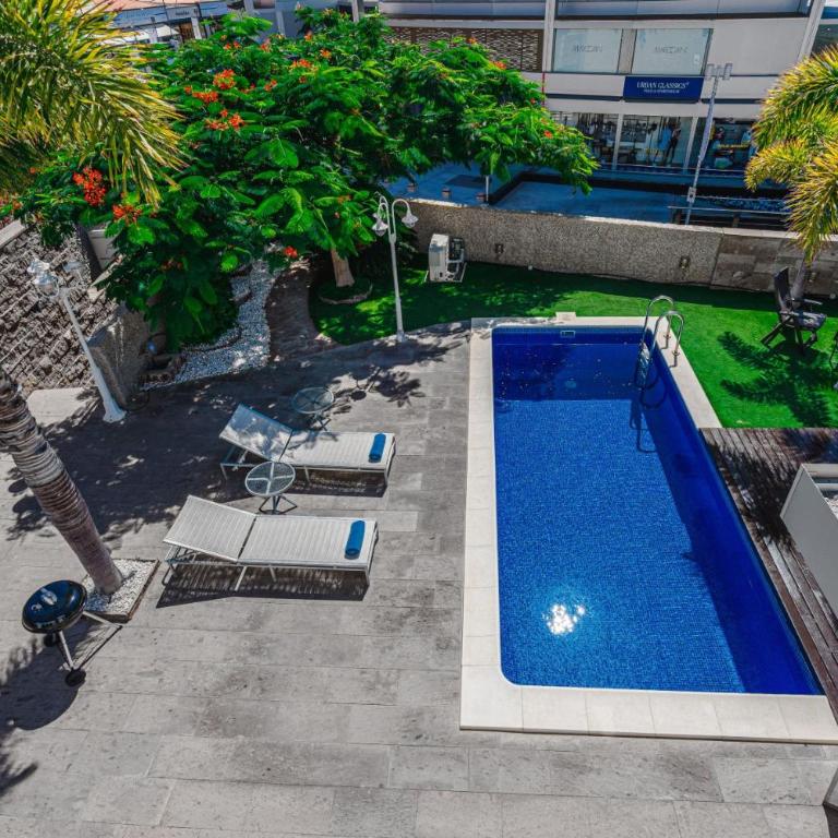 Lux Villa 7 with 6 Bedrooms, 4 Bathrooms - Villa - 36