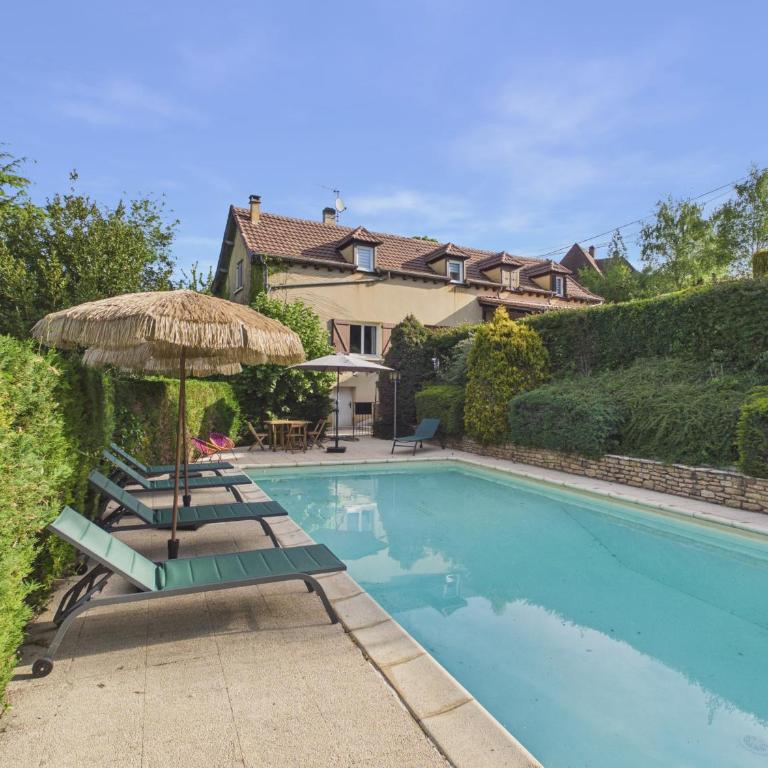Grande maison familiale avec piscine pour 12 - Vacation Home - 19