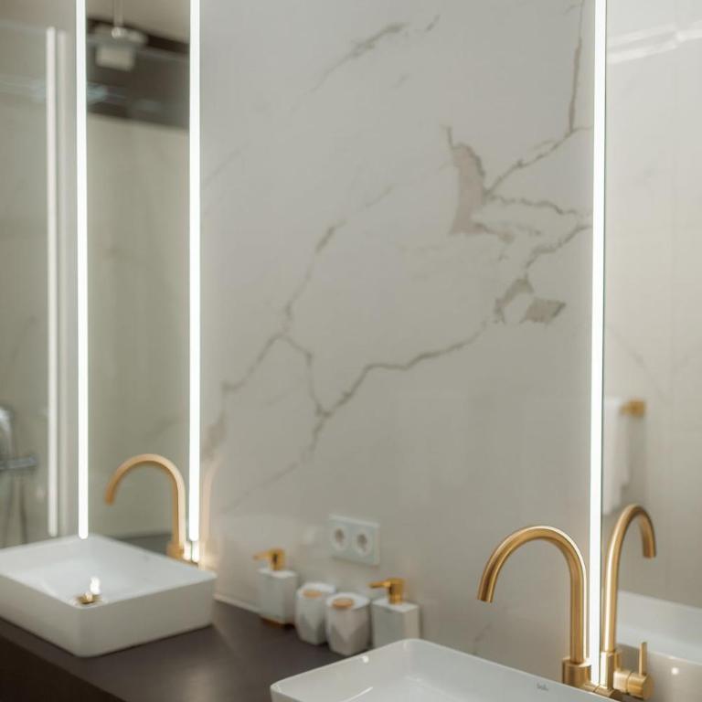NED Luxury Penthouse Suite & Spa Graz - Präsidentensuite - 12