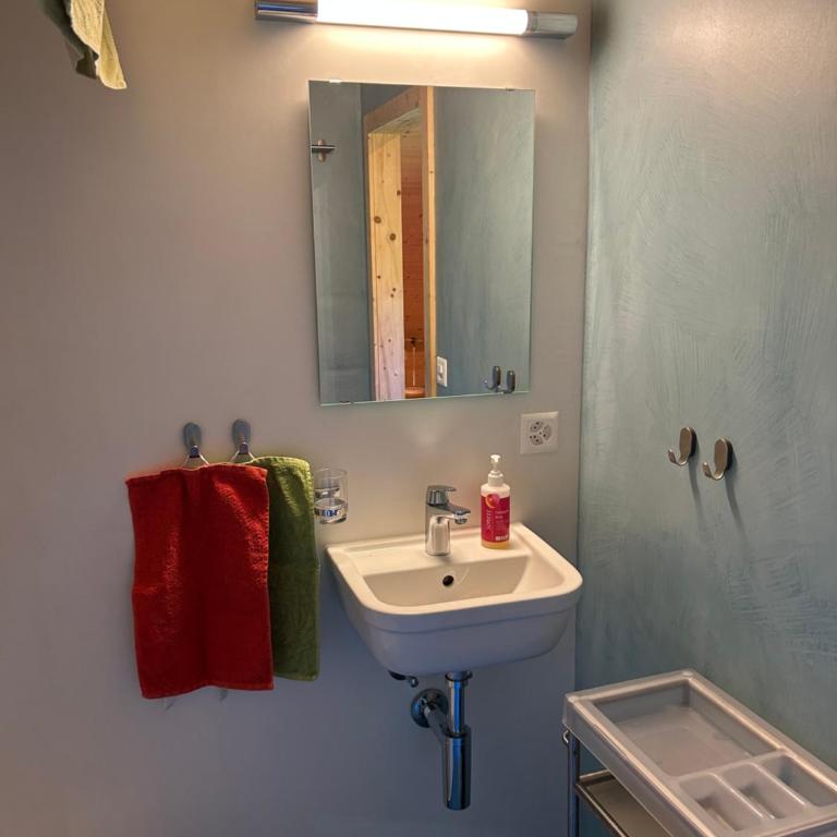 Gästezimmer mit Bad & Küche Tanter Dossa - Studio mit Bergblick - 4