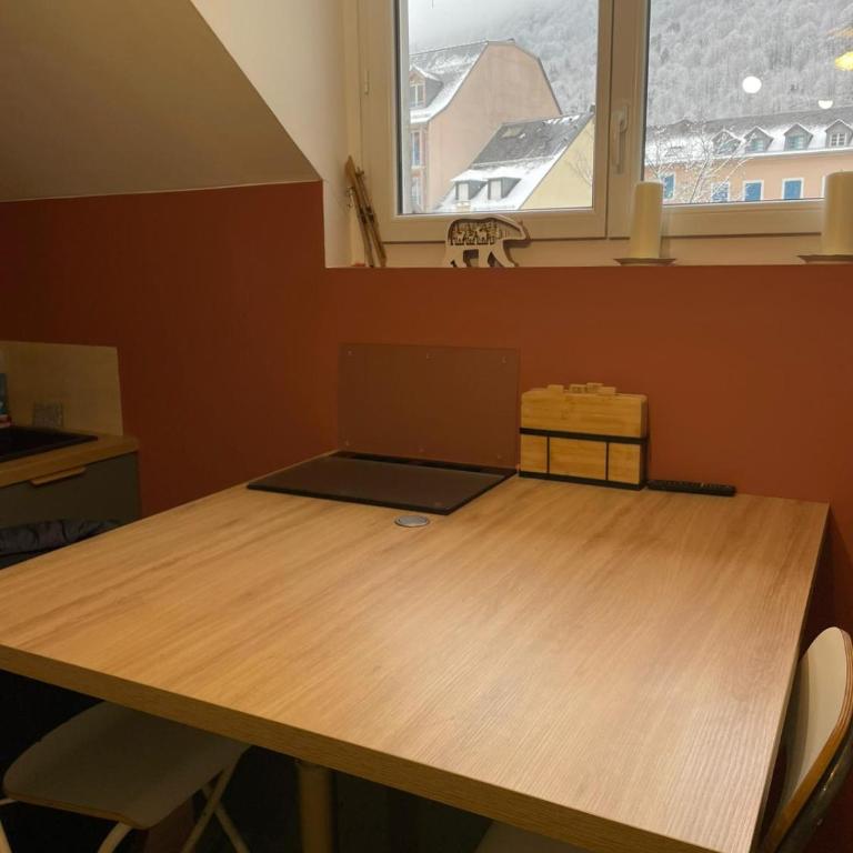 Au centre-ville de Cauterets appartement rénové 2025 pour 4-6 pers - Appartamento con 2 Camere da Letto - 8