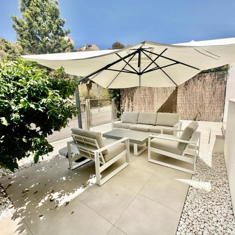 A505 Modern Apartment with Private Terraces - Apartamento - 4