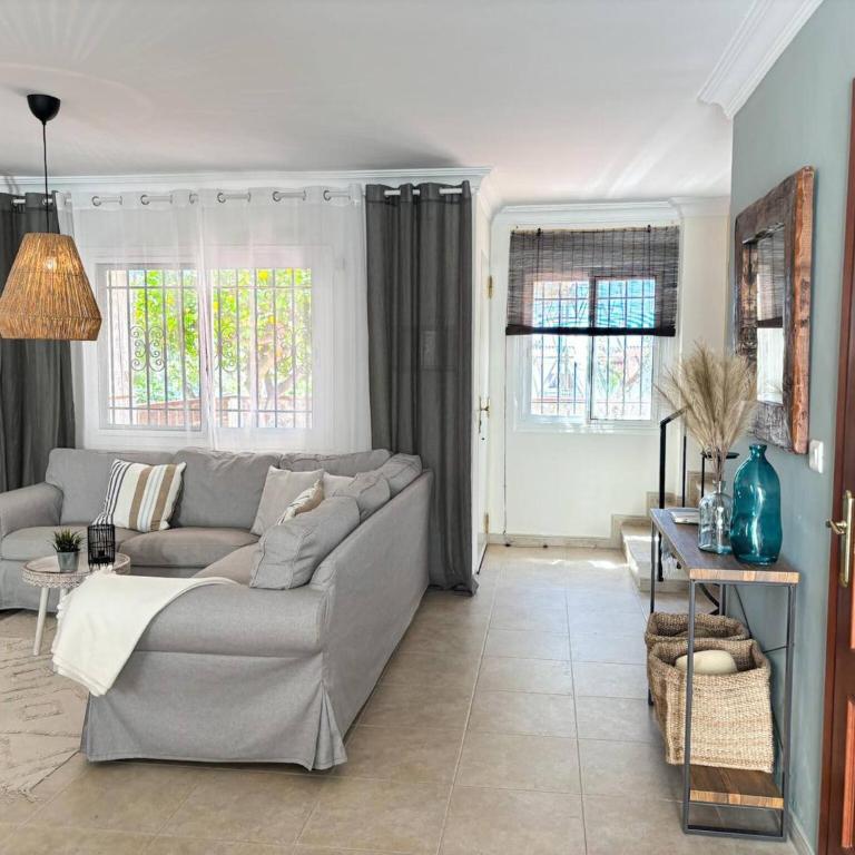 A2404 Beautiful Townhouse with Communal Pool, Nerja - Casa de 3 dormitorios - 30