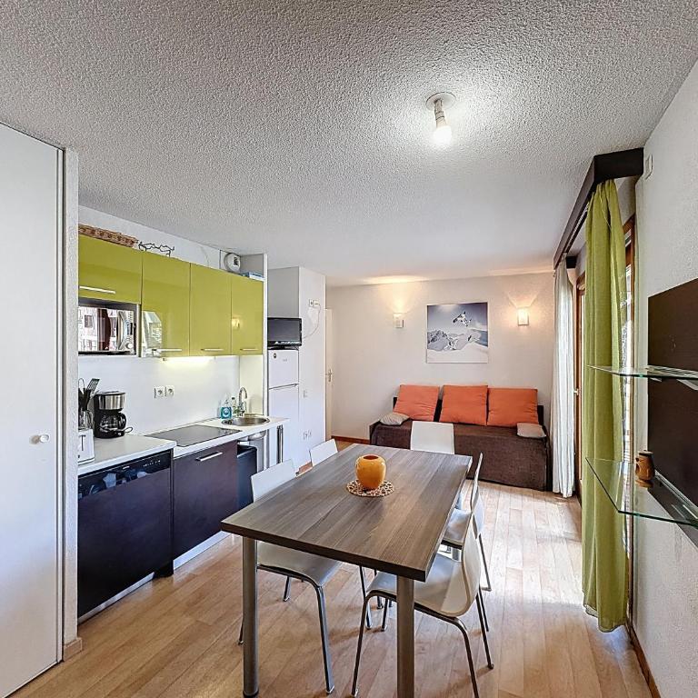 L'Eterlou by Mountain Collection Immobilier - 3 Pièces 2 chambres 6 pers Normes mobilité réduite N°001 - 7