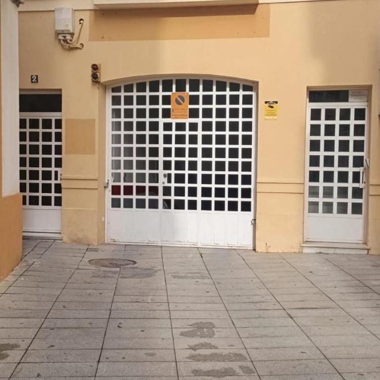 Apartamento Azonaicas, pleno centro de Córdoba y parking incluido - Apartamento de 2 dormitorios - 32