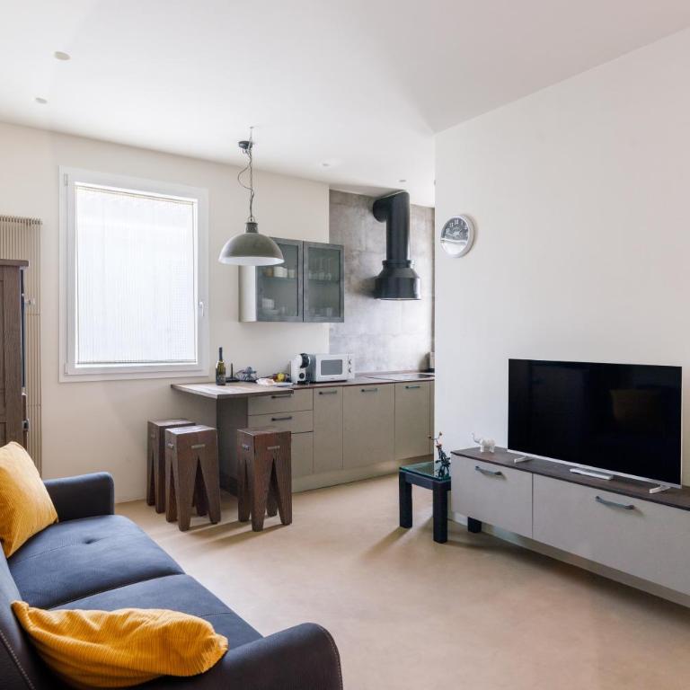 Modern Apartment Centro e Private Parking - Appartamento con 3 Camere da Letto - 1