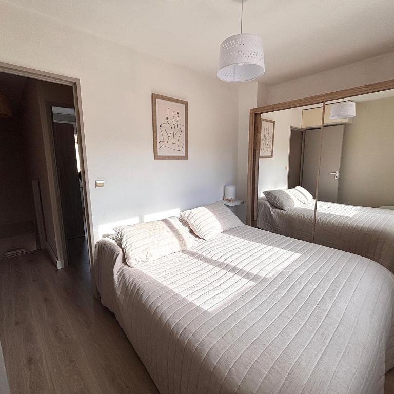 Maison T3 avec piscine - 4 personnes - Two-Bedroom House - 11