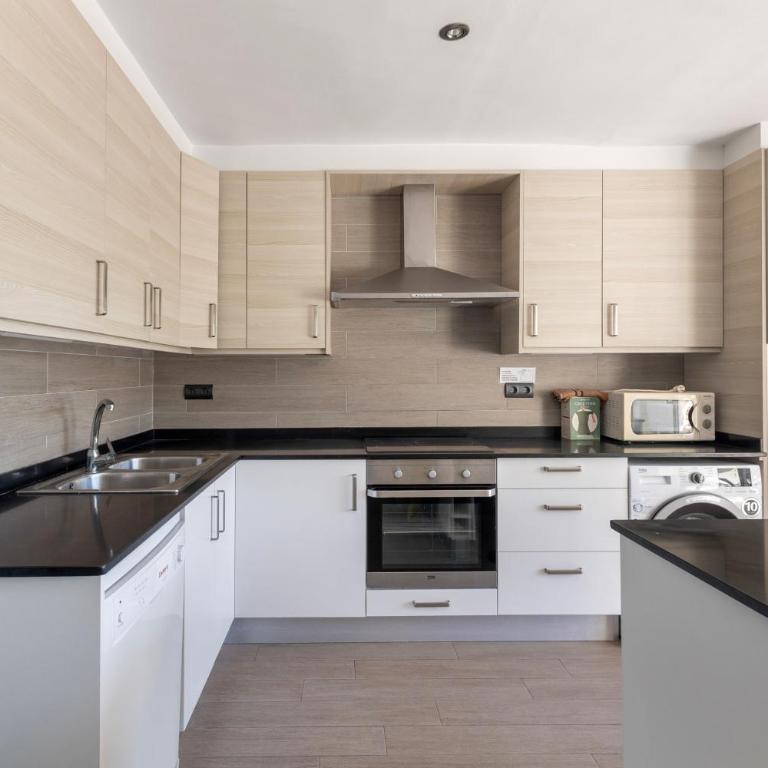 Medes F35 - Apartamento Deluxe de 2 dormitorios con vistas al mar - 6