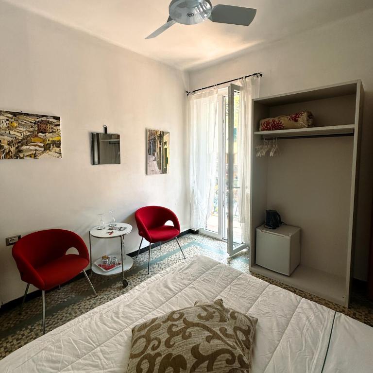 Affittacamere Giulia - Camera Matrimoniale con Balcone - 4