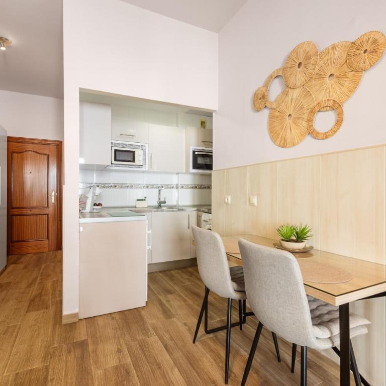 Málaga Centro Bonito Apartamento - Apartamento Superior de 1 dormitorio con balcón - 3