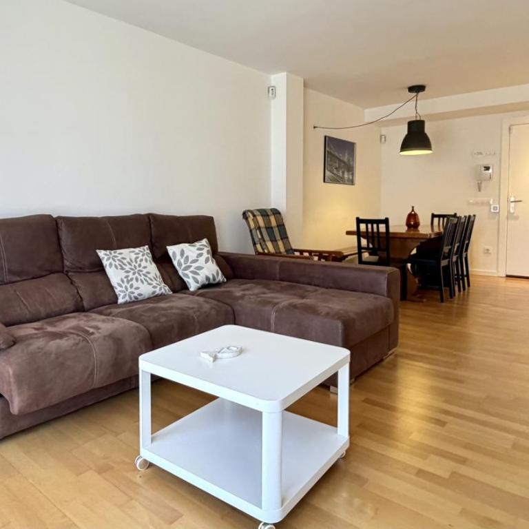 Esglesia 7 2-4 - Three-Bedroom Apartment - High Floor - 7