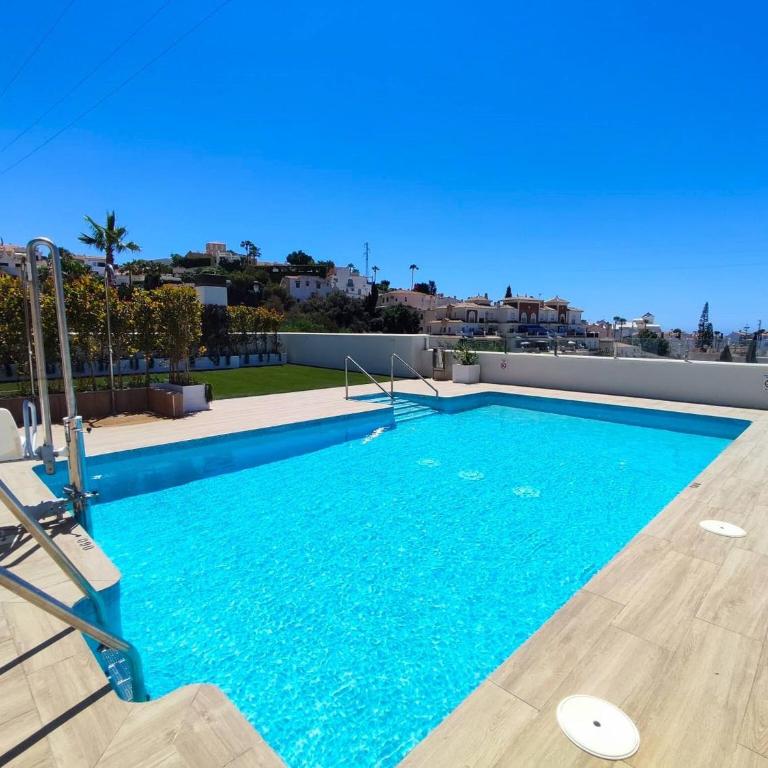 Beautiful and spacious 2 bedroom apartment with jacuzzi, Nerja - Apartamento Deluxe de 2 dormitorios con vistas al jardín - 31