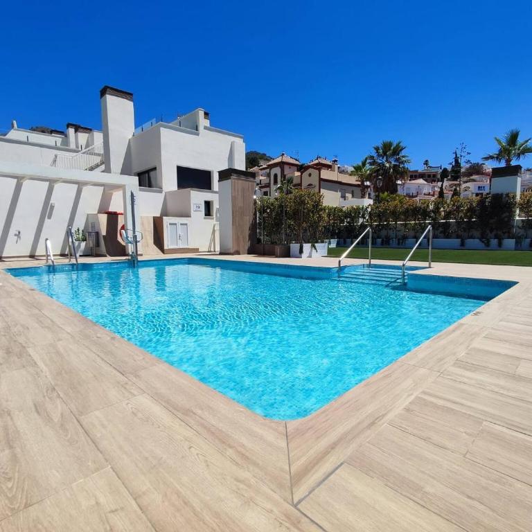 Beautiful and spacious 2 bedroom apartment with jacuzzi, Nerja - Apartamento Deluxe de 2 dormitorios con vistas al jardín - 32