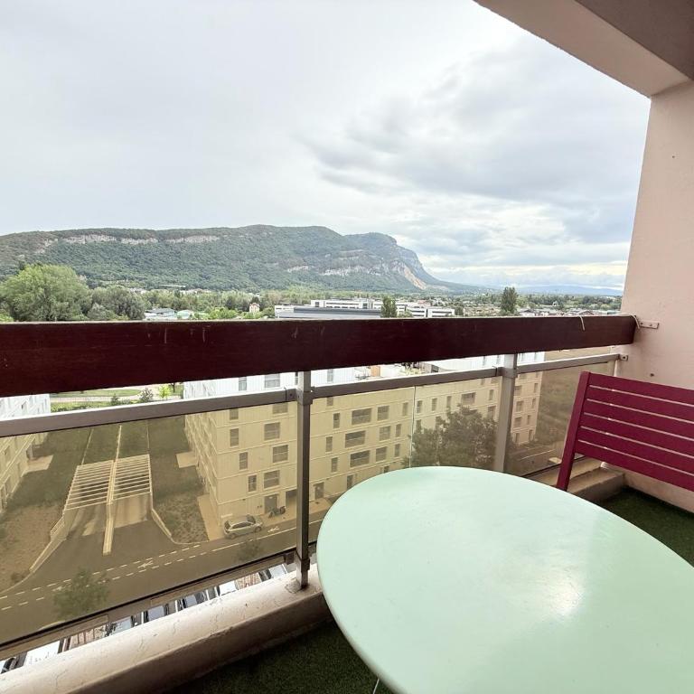 M126 Superbe t4 spacieux et lumineux - Three-Bedroom Apartment - 21