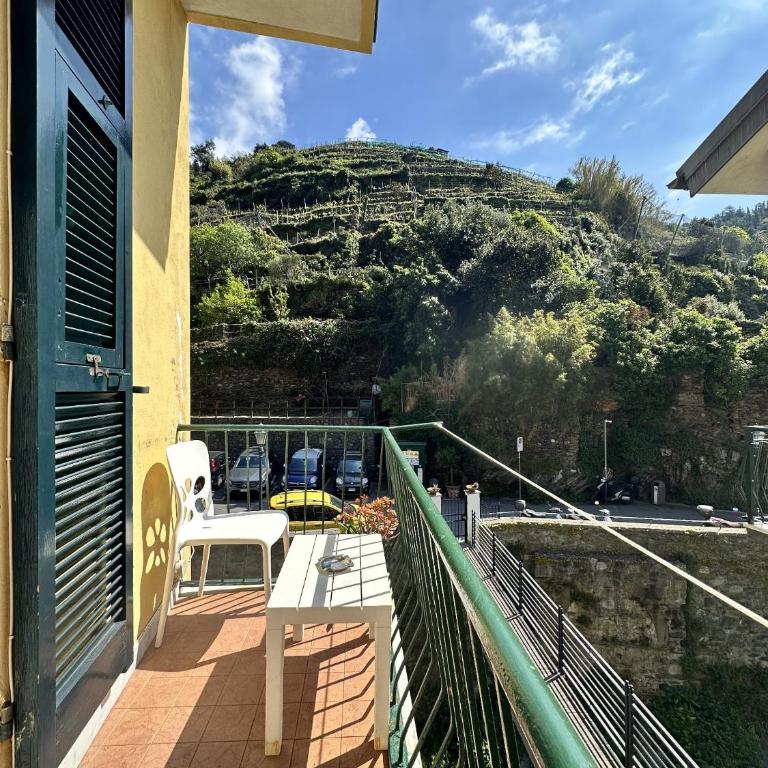 Affittacamere Giulia - Camera Matrimoniale con Bagno Privato Esterno - 10