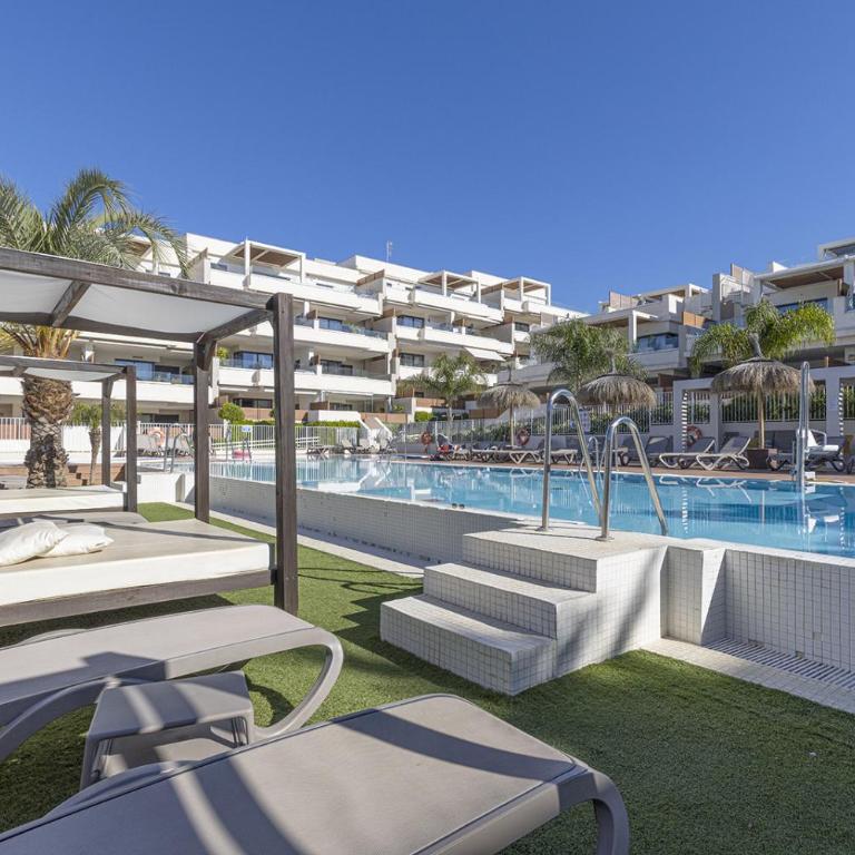 044 Luxury 3 Bed Terraced Apt Near La Cala Beach - Apartamento con terraza - 28