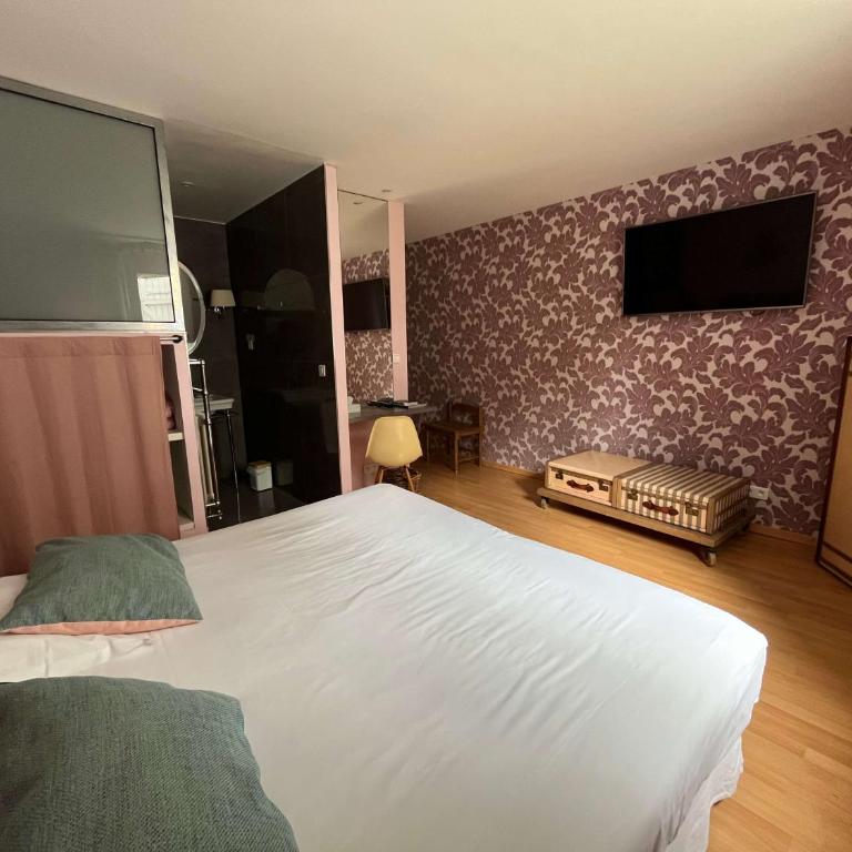 Logis Hôtel restaurant des Pins - Chambre Double Confort - 5