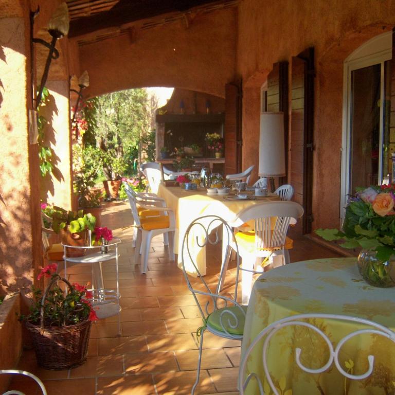 Bastide Rose de Mai - Chambre Double avec Terrasse - 3