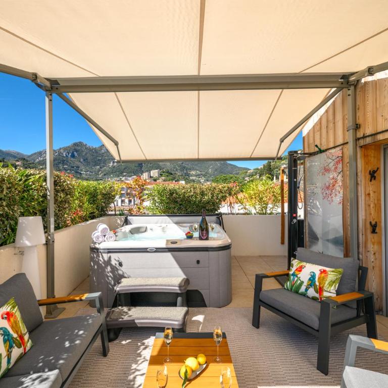 Le Coq Elysium - Exceptional 220 sqm Penthouse - Private Terrace & Jacuzzi - AC - 3 Parking Spaces - Apartment mit 3 Schlafzimmern - 53