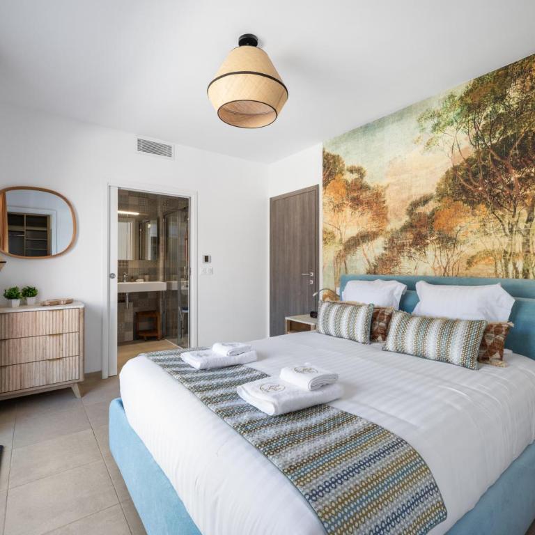 Le Coq Elysium - Exceptional 220 sqm Penthouse - Private Terrace & Jacuzzi - AC - 3 Parking Spaces - Apartment mit 3 Schlafzimmern - 2
