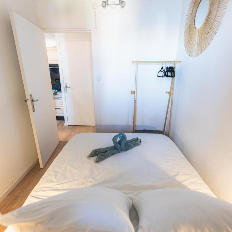 Le Marina Blue Vista - Vue Etang - Place de parking privé - Plage à 5 min - Climatisation - Wifi - Appartamento con 2 Camere da Letto e Vista Acqua - 7