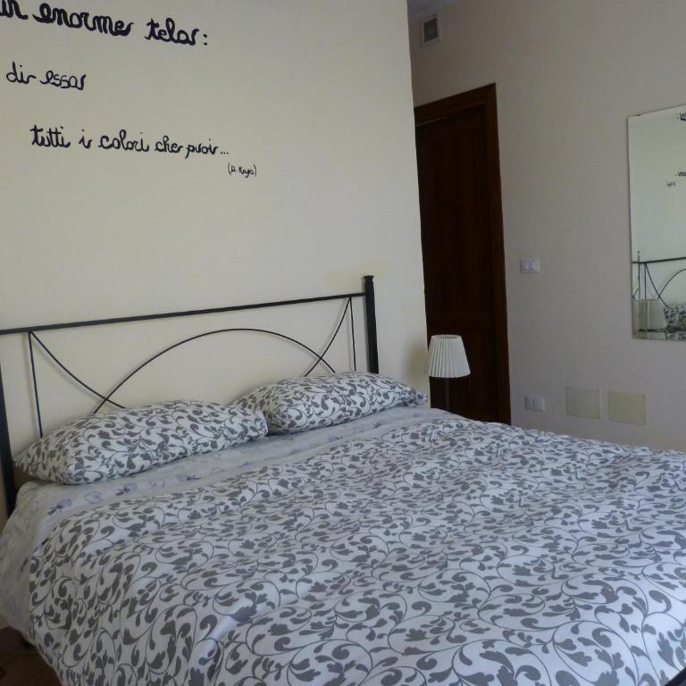 La Testa Fra Le Nuvole - Camera Matrimoniale con Bagno Privato - 2