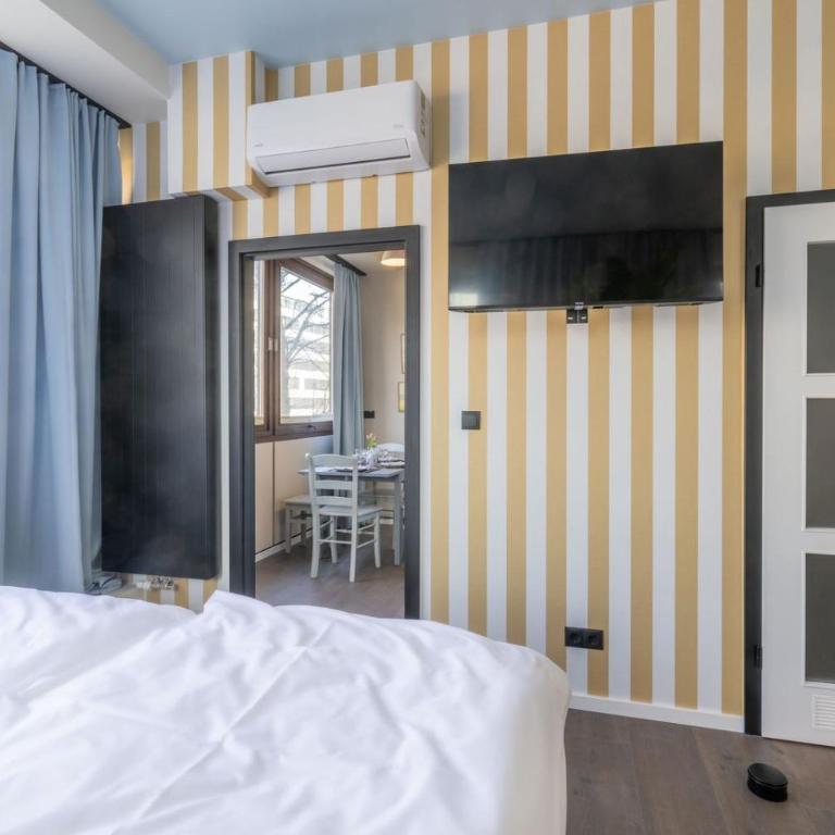 Family Apartment City 4 Gäste Air Condition Parken Frei - Apartment - 4