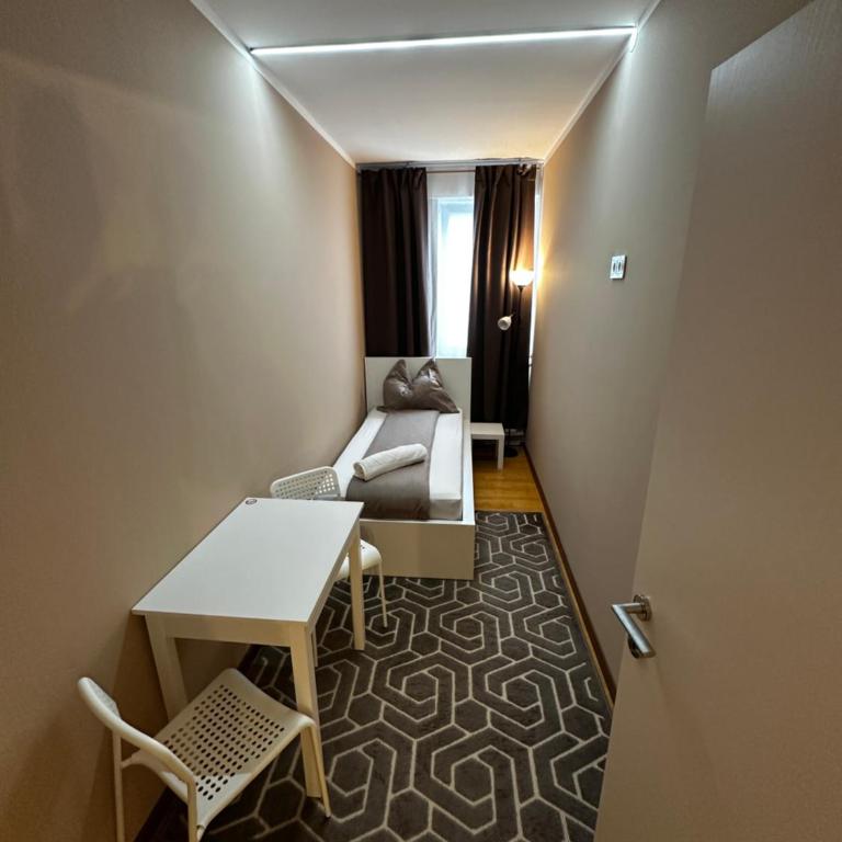 Zimmervermietung Linz 1 - Einzelzimmer - 1