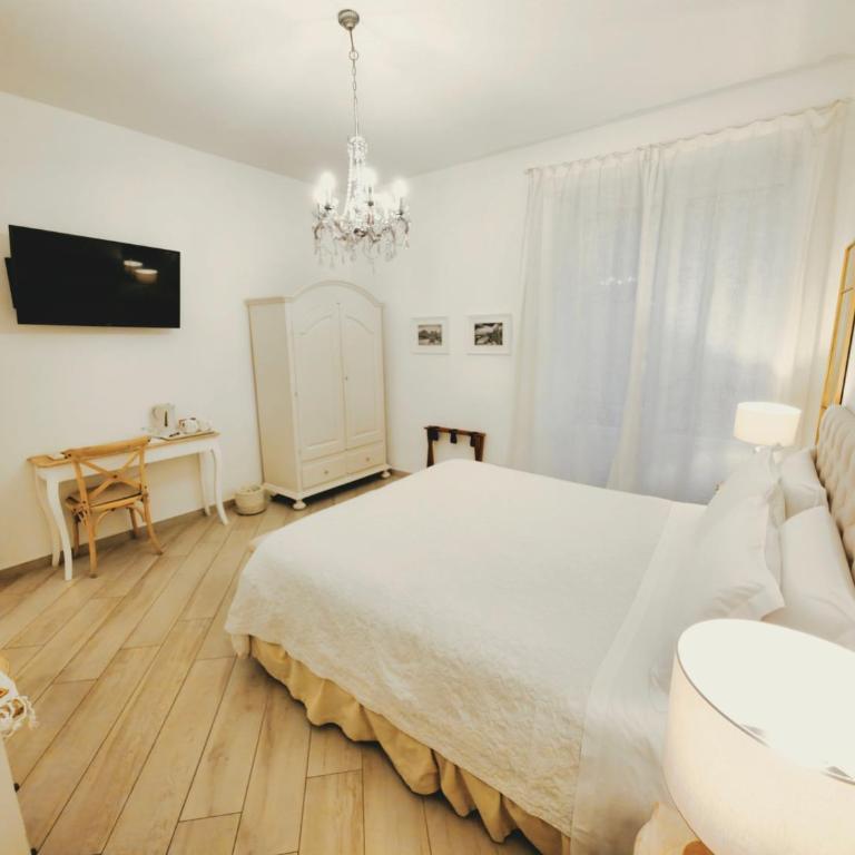 Palazzo Spasiano rooms - SORRENTO CENTER - Deluxe Suite - 29