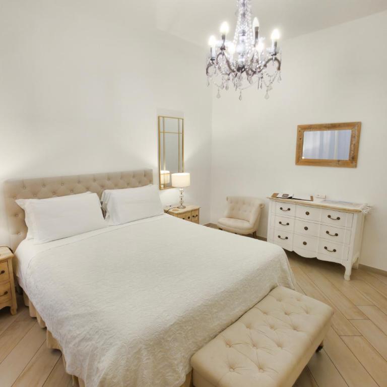 Palazzo Spasiano rooms - SORRENTO CENTER - Deluxe Suite - 27
