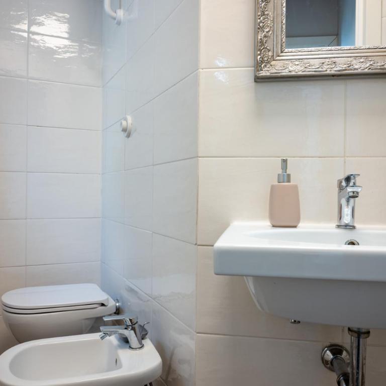 Hotel Genova Liberty - Appartamento con 1 Camera da Letto (4 Adulti) - 6