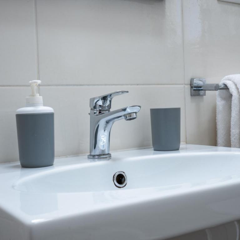 Hotel Genova Liberty - Appartamento con 1 Camera da Letto (2 Adulti) - 8
