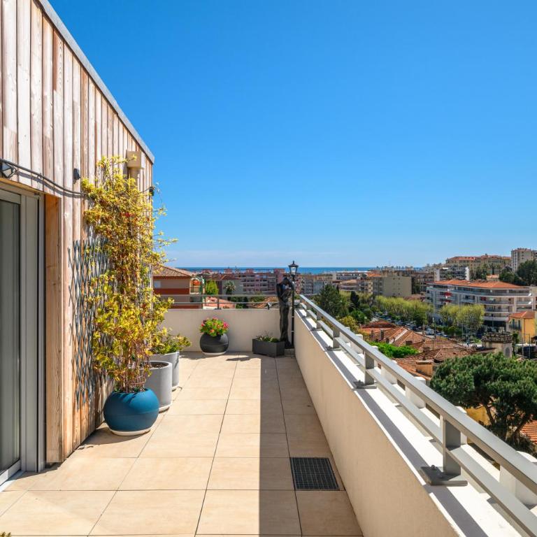 Le Coq Elysium - Exceptional 220 sqm Penthouse - Private Terrace & Jacuzzi - AC - 3 Parking Spaces - Apartment mit 3 Schlafzimmern - 17