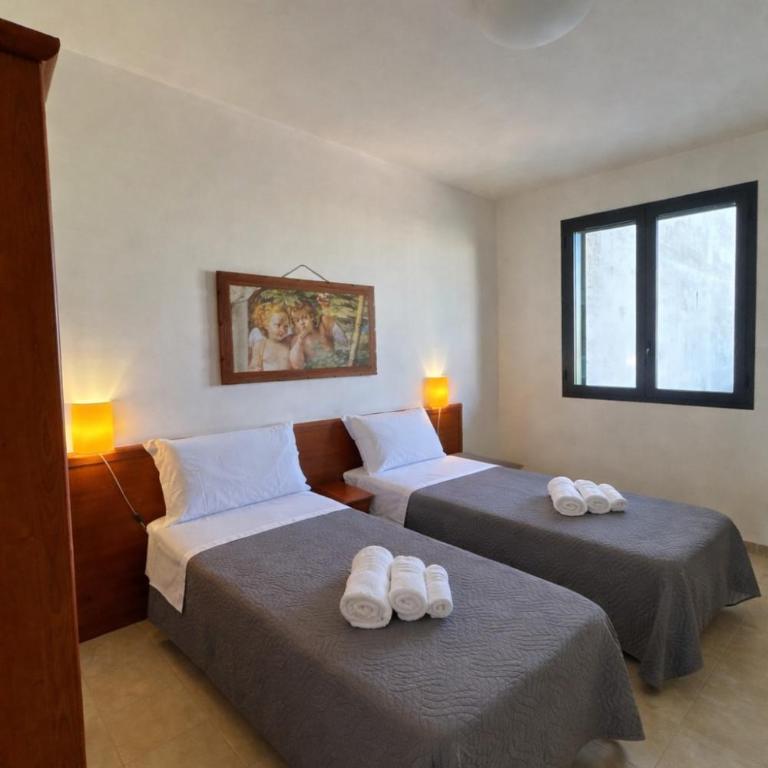 Villa Altomare - Camera Familiare con Balcone - 6