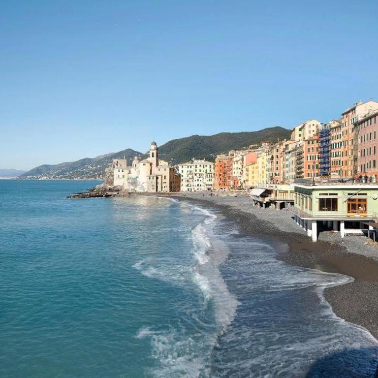 Carla home - 8 min beach Camogli - terrace & box - Appartamento con 2 Camere da Letto - 2