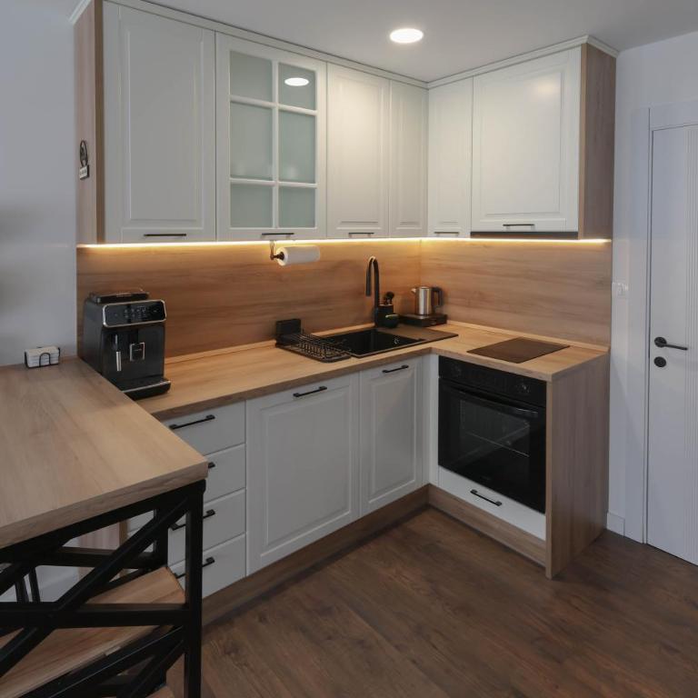 Marea DeLuxe Apartments - Duplex Apartment - 9