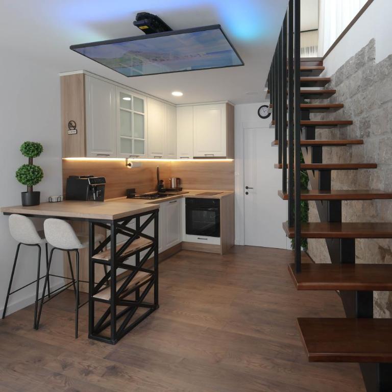 Marea DeLuxe Apartments - Duplex Apartment - 7