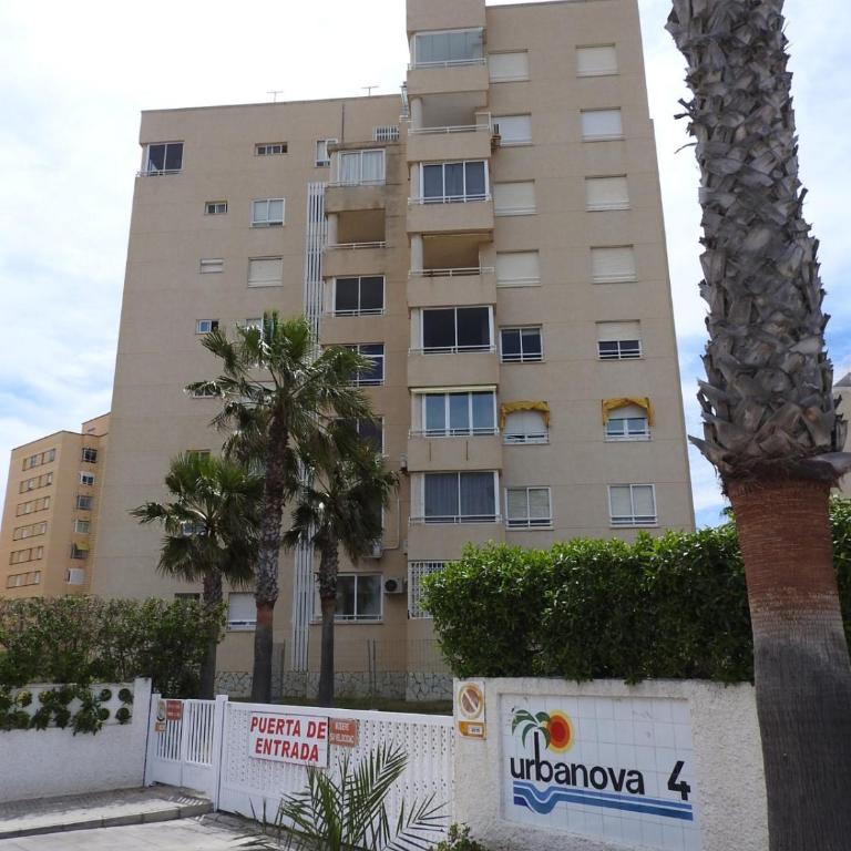 Work Ready Beach Escape - with Scenic Views - Appartement 2 Chambres - 2