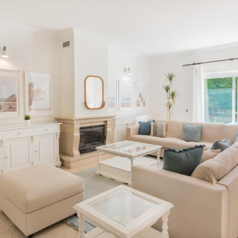 Luxury Villa, Heated pool, Next to the beach - Villa - 8