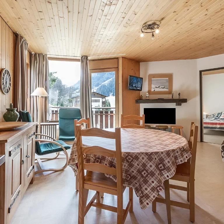 Accès direct pistes La Clusaz, 3 pièces, animaux acceptés - FR-1-304-151 - Apartment (6 Adults) - 1