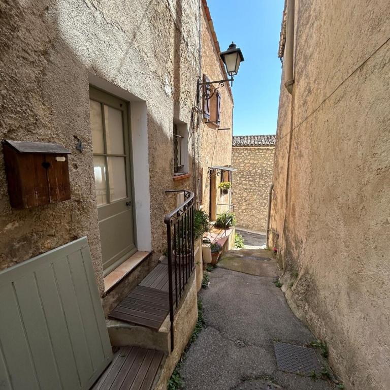Charming Provençal House Between Sea and Mountain - Maison 3 Chambres - 29