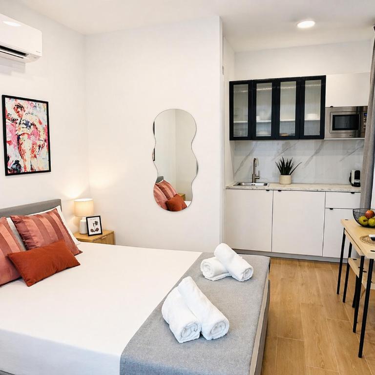 Amaya - Studio Apartment - 1