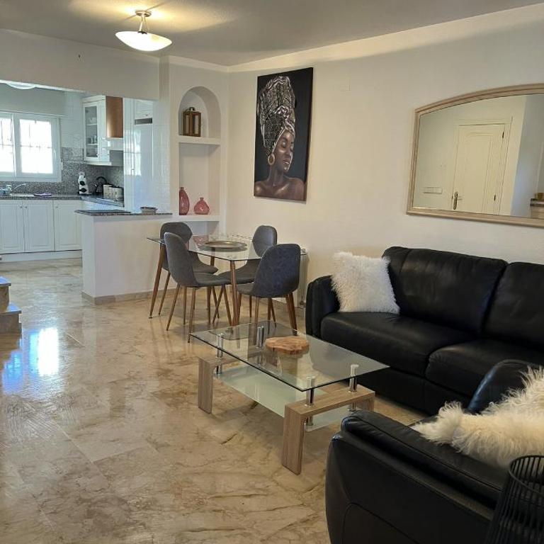 Maison avec piscine - Casa de 2 dormitorios - 4