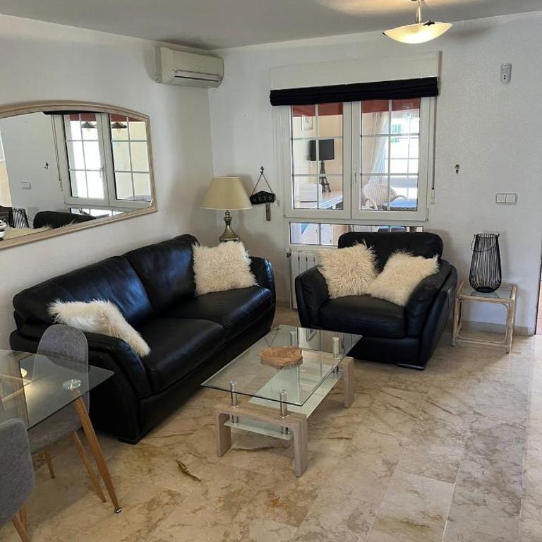 Maison avec piscine - Casa de 2 dormitorios - 9