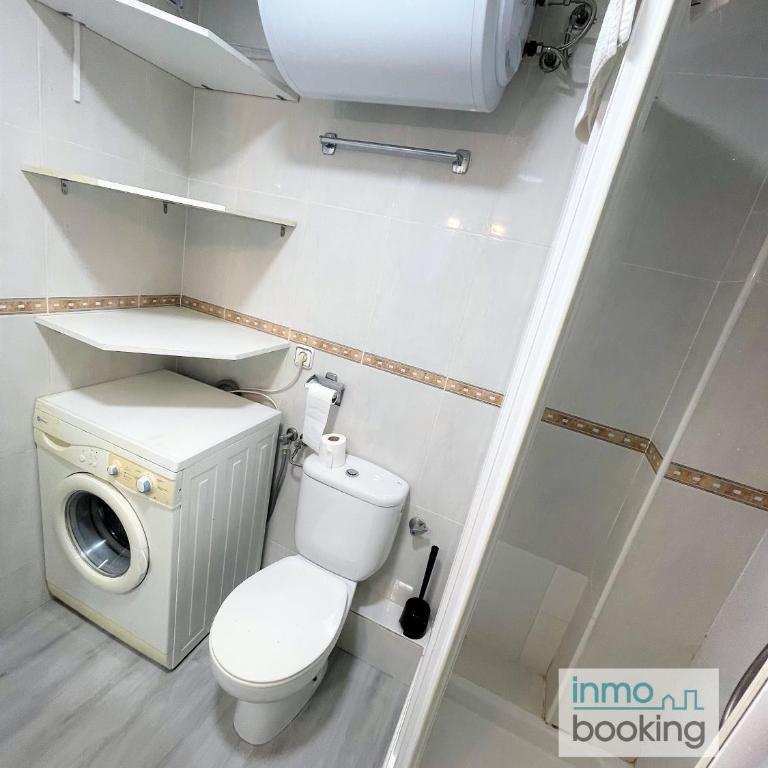 Beach Pineda, playa, climatizado, piscina Y mini golf - One-Bedroom Apartment - 21