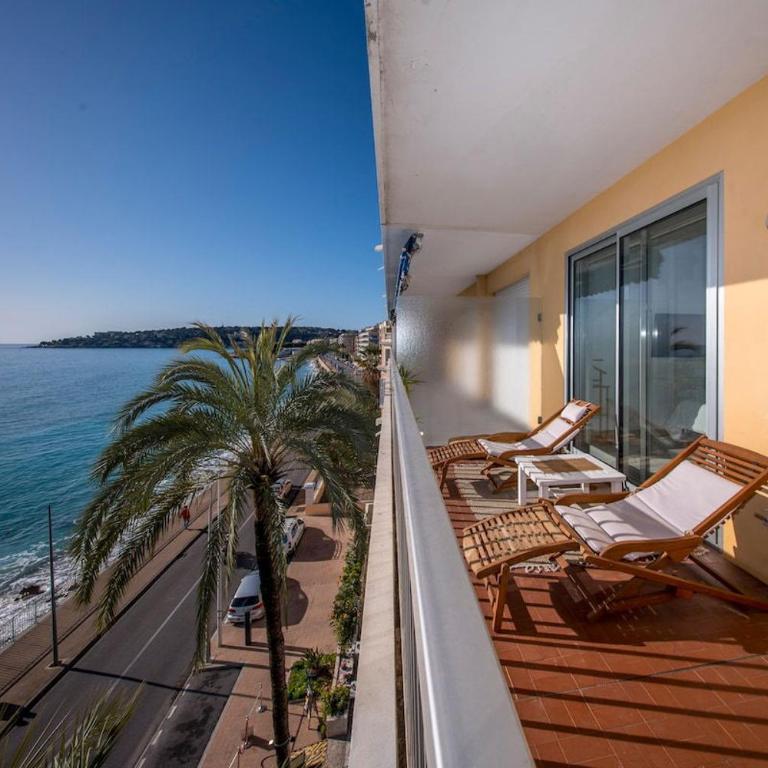 LE DAUPHIN Vue exceptionnelle - Clim - Front Mer - Appartement - 23
