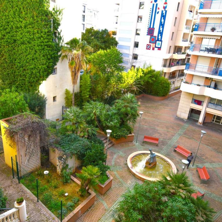 LES JARDINS - Hyper Centre -Parking privé - Plage - Appartement - 10