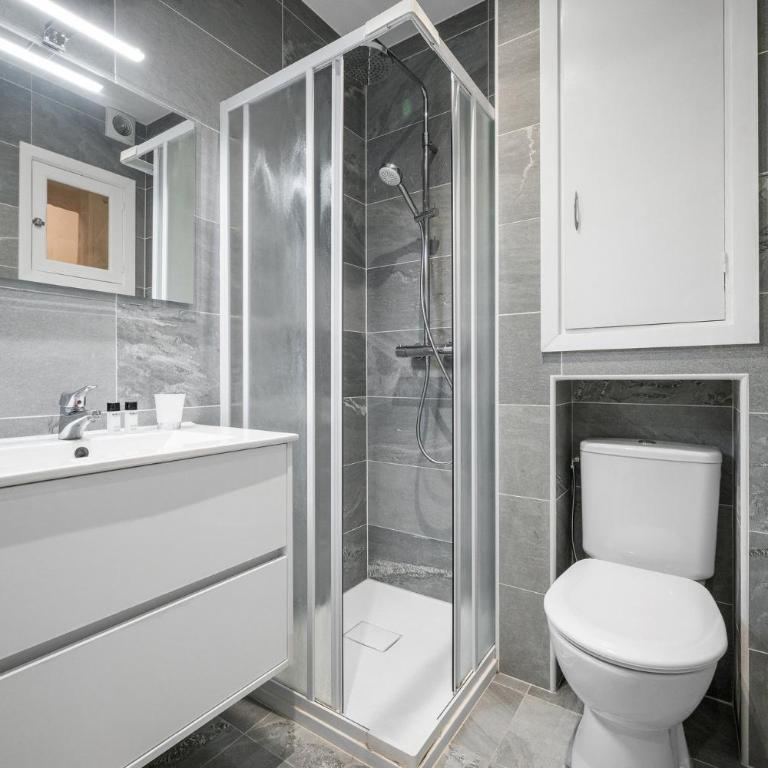 LASTORIA- Au Coeur du Centre - Bord de Mer Studio - Appartement - 6